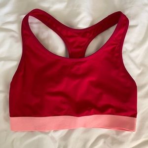 Old Navy Pink Sports Bra in Size Small